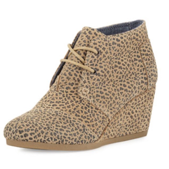 Toms Shoes - TOMS Suede Desert Wedge Bootie Cheetah